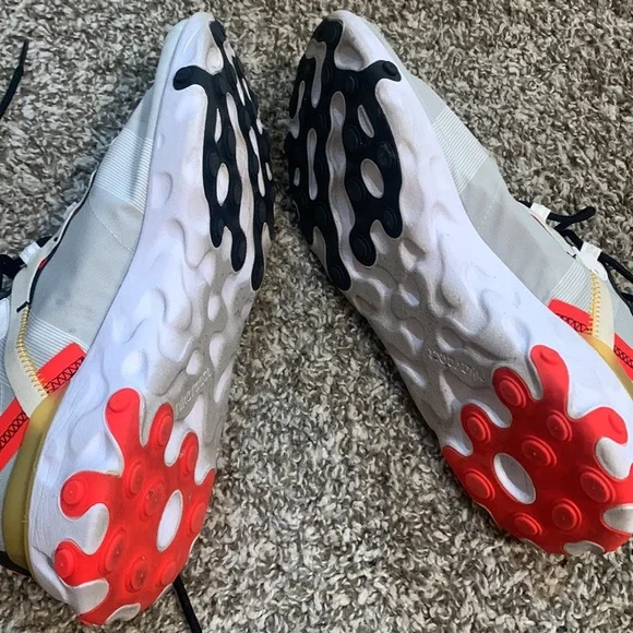 Nike React Element 55- White black yellow and neon orange/red running shoe - Picture 6 of 7